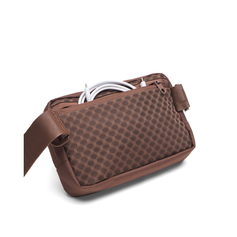 Saszetka nerka uniseks Under Armour UA Sportstyle WB Xbody - brązowa