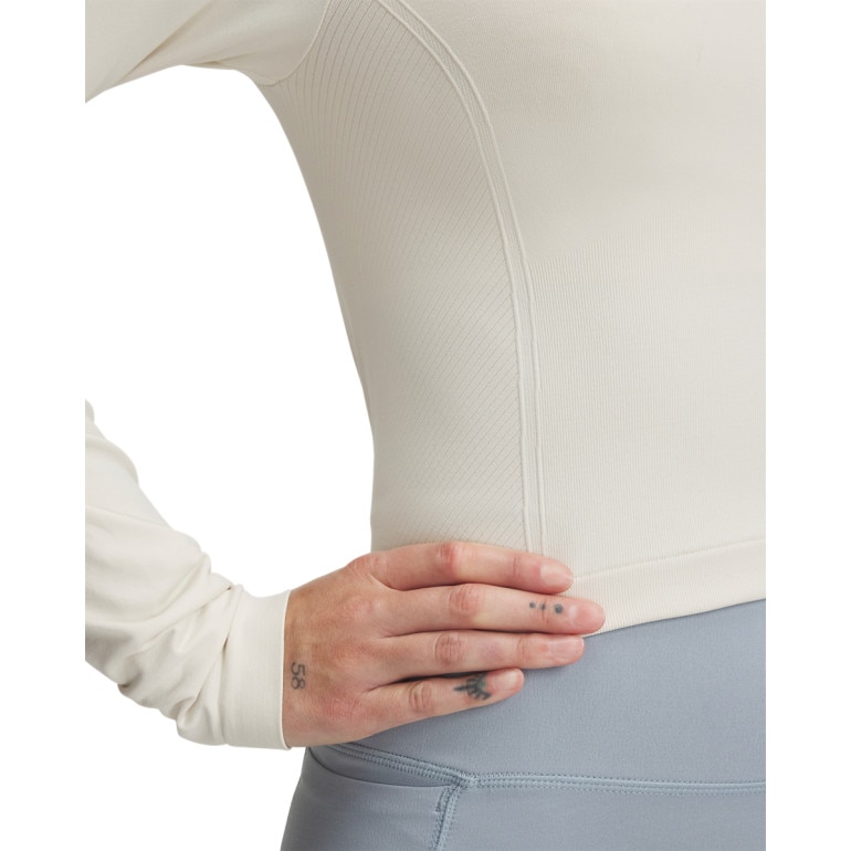 Damski longsleeve treningowy Under Armour UA Vanish Seamless LS - biały