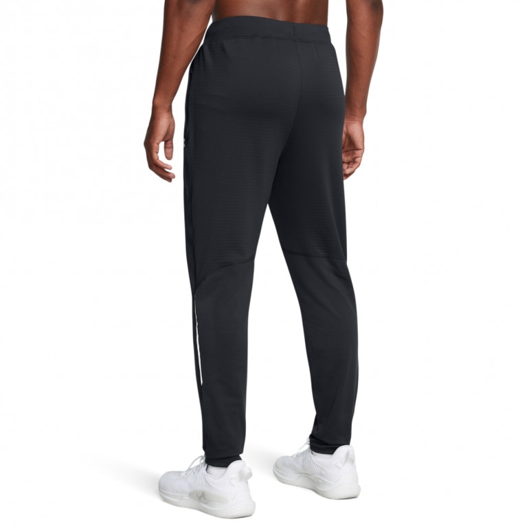 Męskie spodnie treningowe Under Armour UA Vanish Cw Fitted Pant - czarne